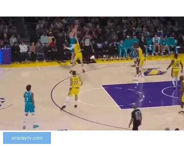 独一档！弗拉格本季9场狂砍30+超其他两位新秀总和